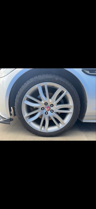 Зимни гуми с джанти за Jaguar 245/40/19