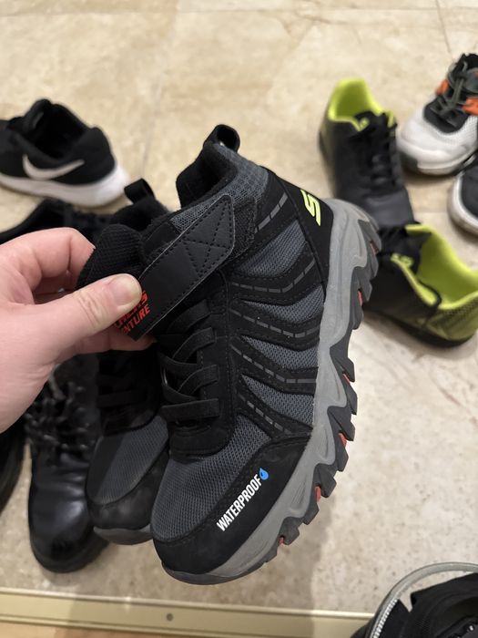 Детская обувь в хорошем состоянии