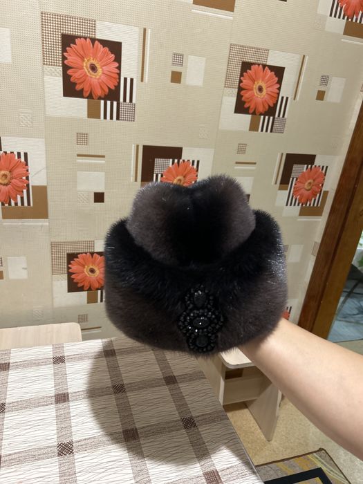 Продам норковую шапку