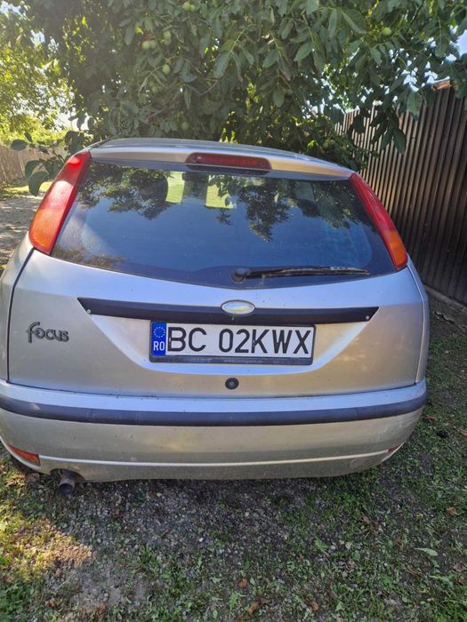 Vand autoturism  FORD FOCUS 2004 1.6  pentru voucher Rabla.