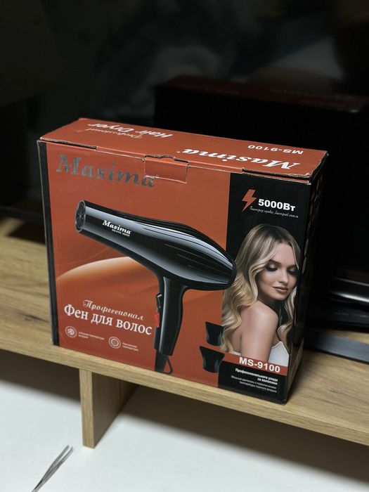 Новый фен в коробке