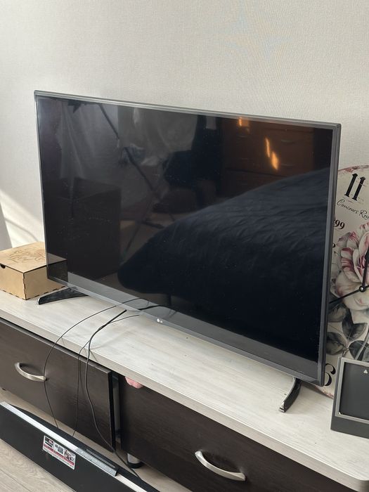 Телевизор LG 50LF653V — 50 дюймов (Smart TV, Full HD)