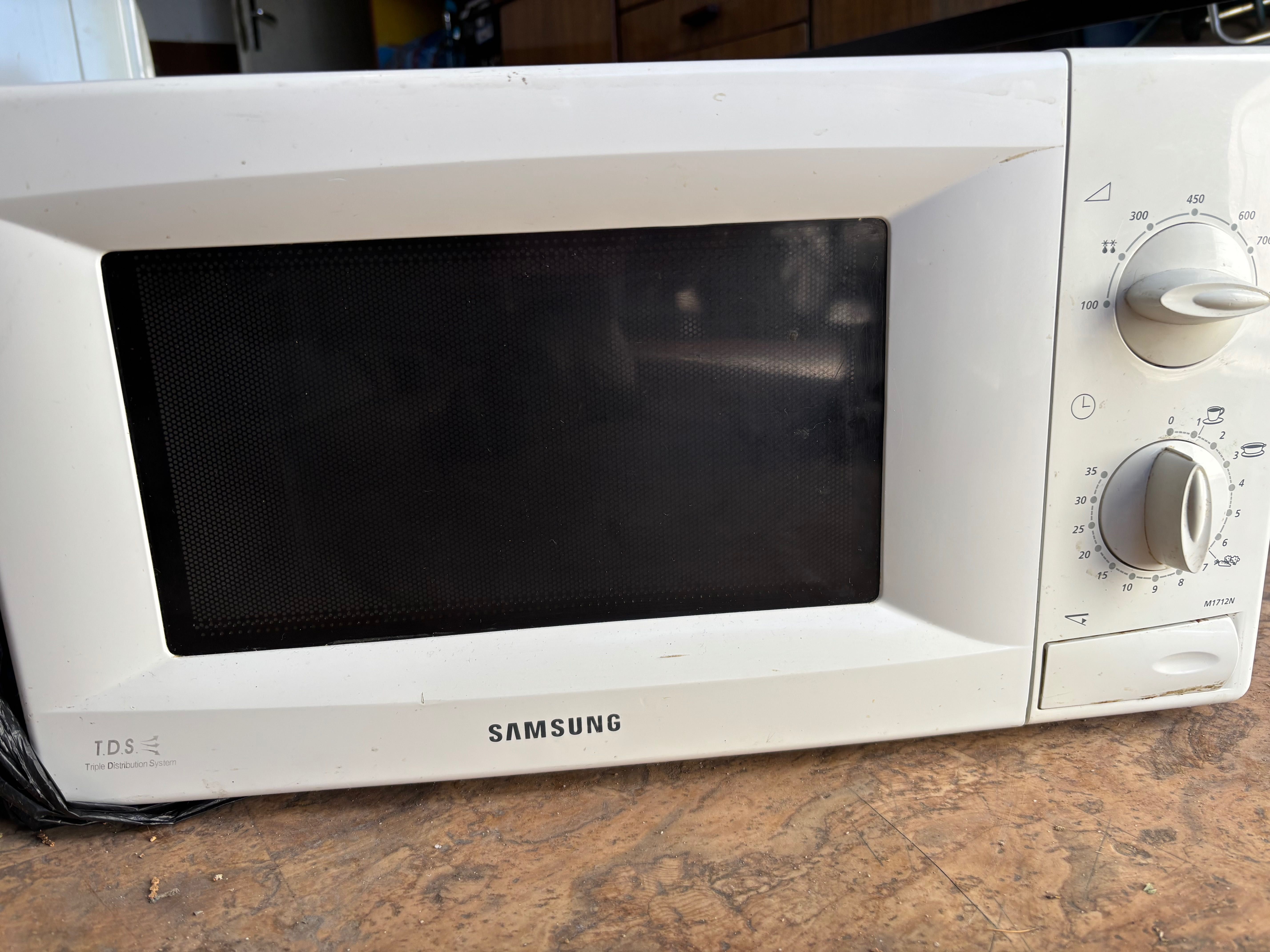 Микровълнова фурна Samsung
