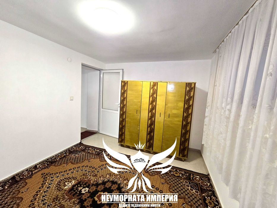 Под наем тристаен апартамент 75кв в Асеновград с паркомясто