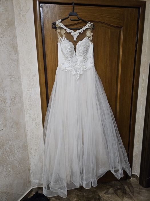 Сватбена рокля за 160см 48кг