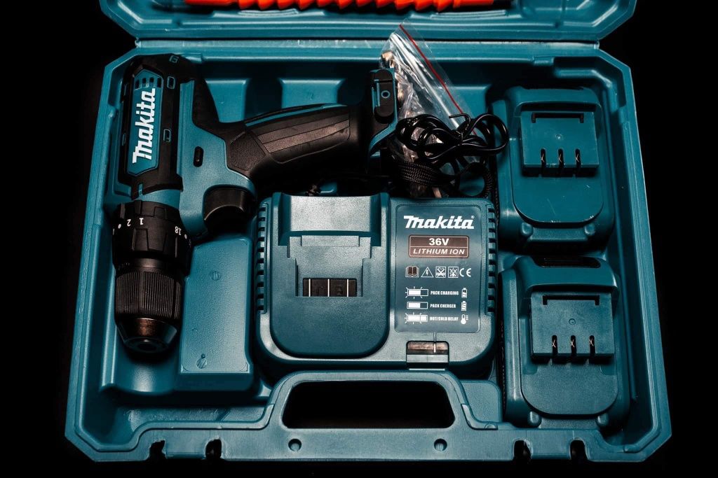 Винтоверт Makita 18V/24V с Ударна Функция! Гаранция 24 Месеца !