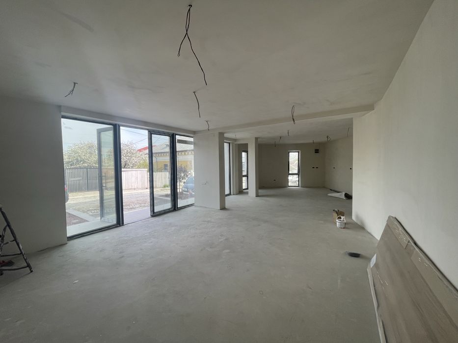 Spatiu Comercial de Vanzare/Inchiriat