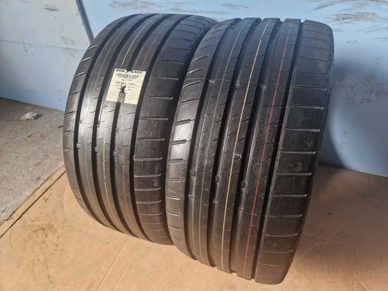 2 Bridgestone R20 245/30/ 
нови летни гуми 
DOT3521