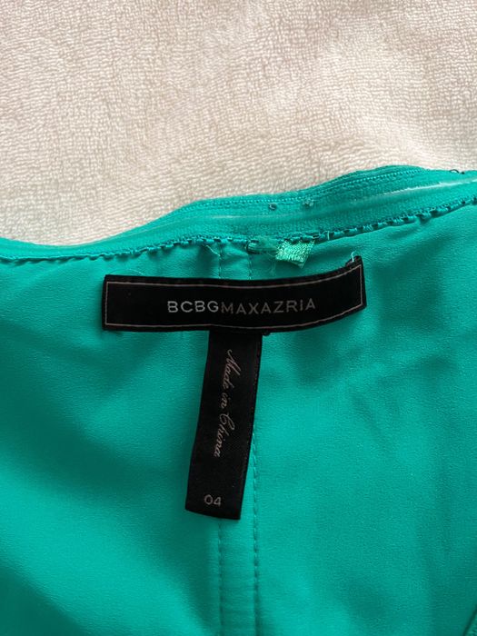 Rochie de ocazie verde de la BCBG Maxazria, cu buzunare