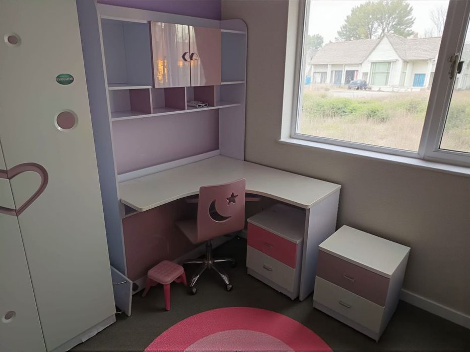 Șifonier, pat comoda birou dormitor copii