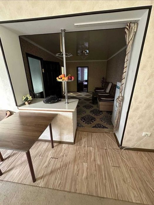 Срочно продаётся Новомосковская 55 м²