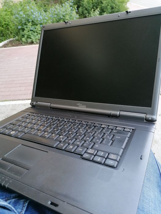 Ноутбук Fujitsu Siemens