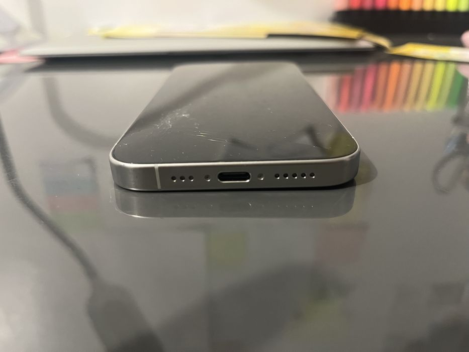 IPhone 15 pro, 256 gb