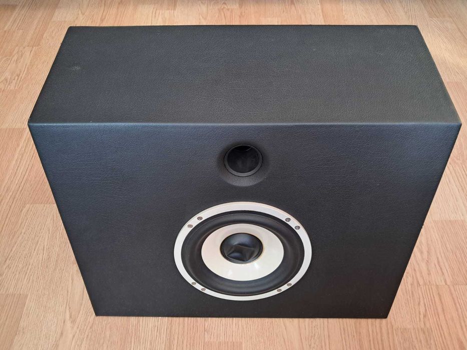 Сабвуфер хорошего качество