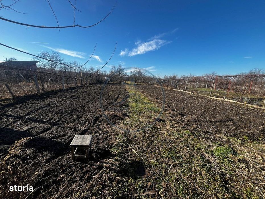Casa cu 4 camere si gradina de 2700 mp, la doar 10 km de Bistrita!
