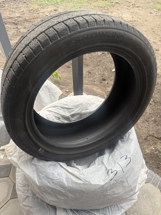Зиминие шины Triangle Snowlink 235/45 R18