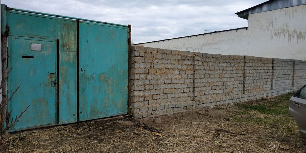 Срочно. Продажа участка 3 соток (10х30), возможна продажа всех 6 соток