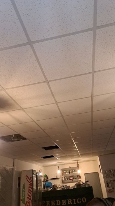 Пана за окачен таван