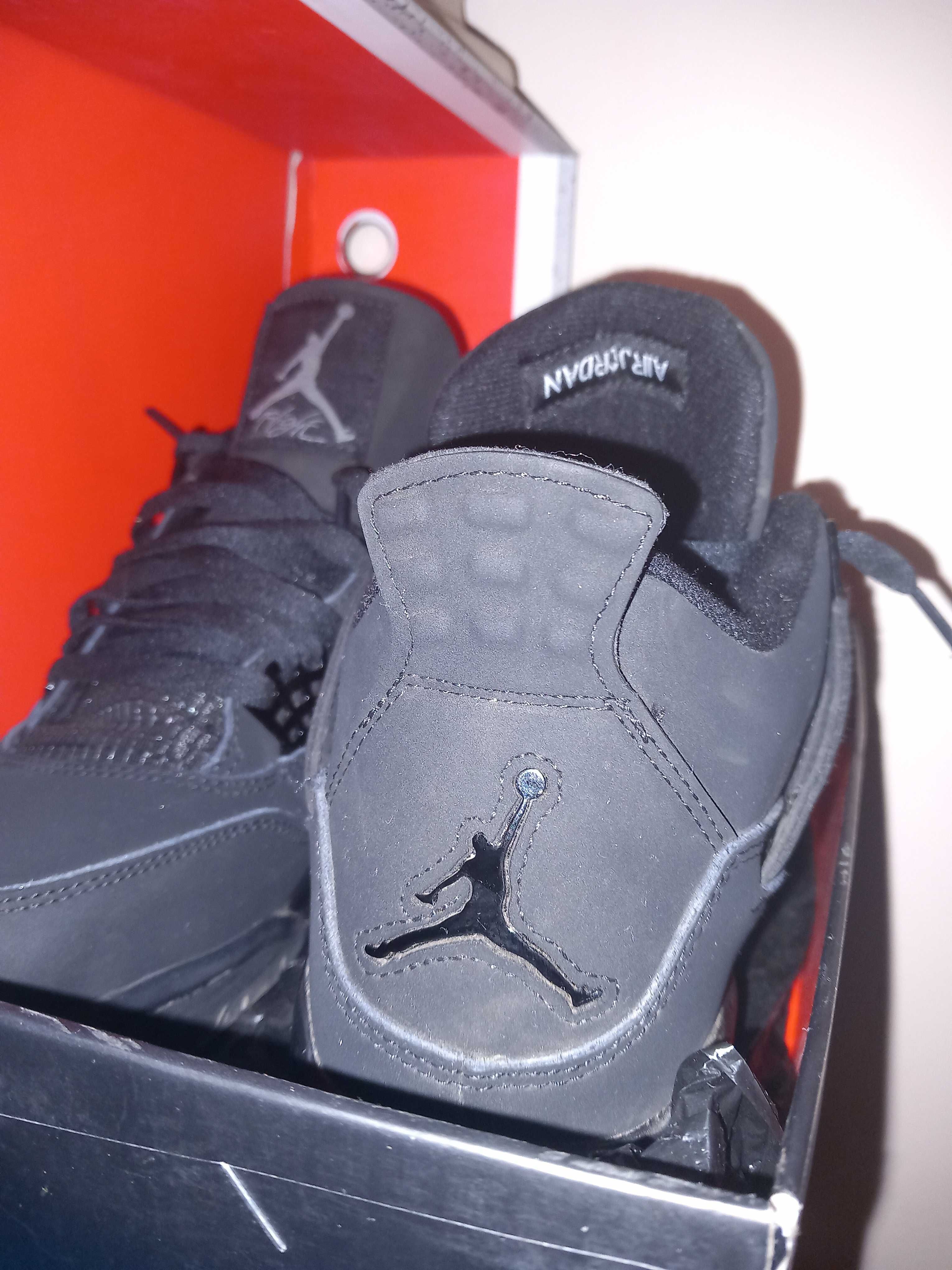 Обувки jordan 4 black cat