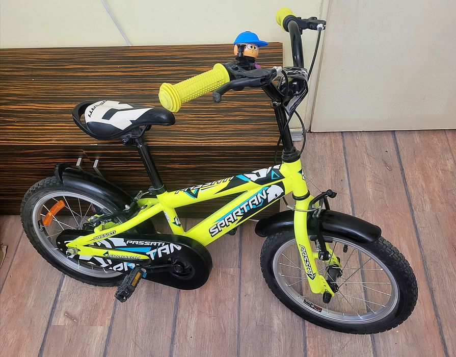 Деско неон колело Passati Spartan 16 цола