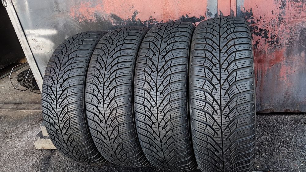 4бр. зимни гуми 185/65/15 Kumho Winter Craft WP52, dot23
dot238
Добро