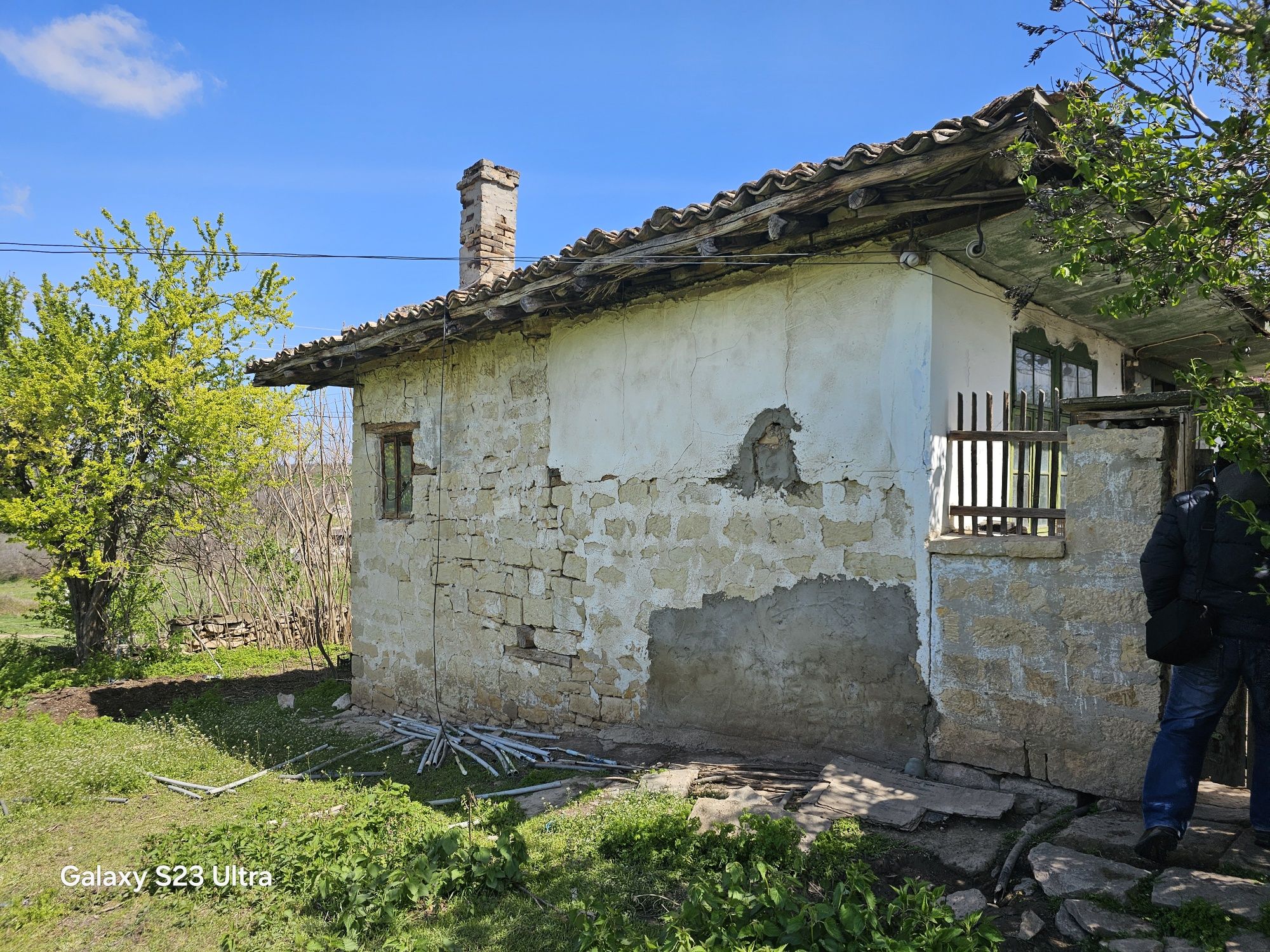 Имот с постройка в Петров дол, Провадия