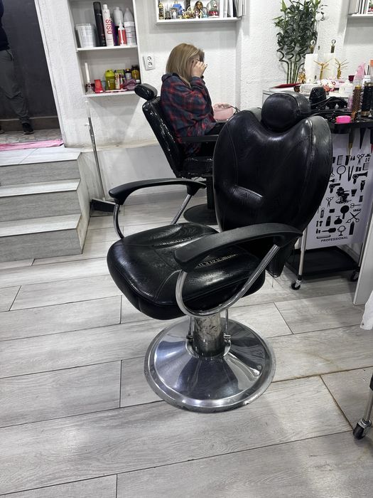 Кресло для парихмахера