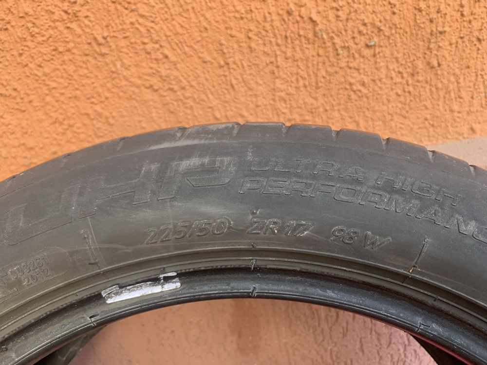 Vand anvelope 225/50/17 vara marca sebring