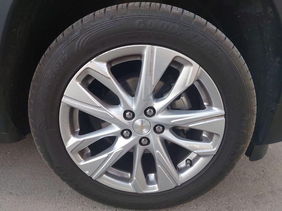 Trecker balon sotiladi R17