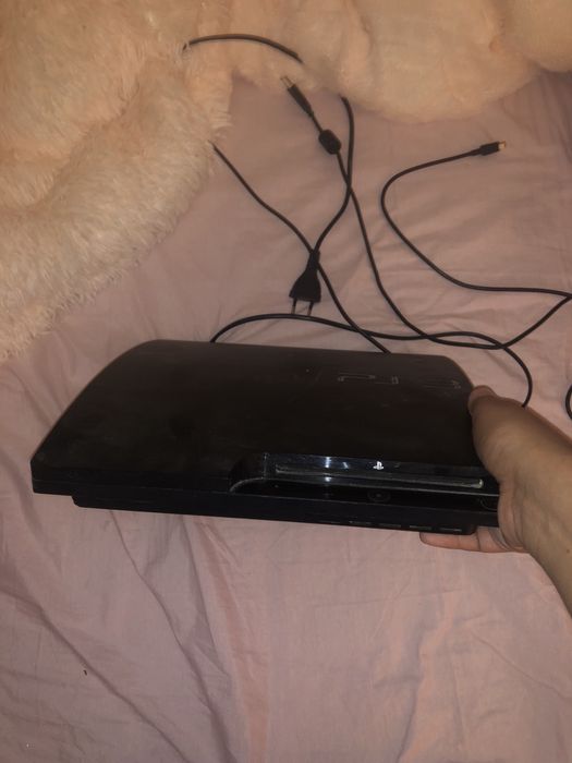 Ps 3 de vanzare nu trimit prin curier