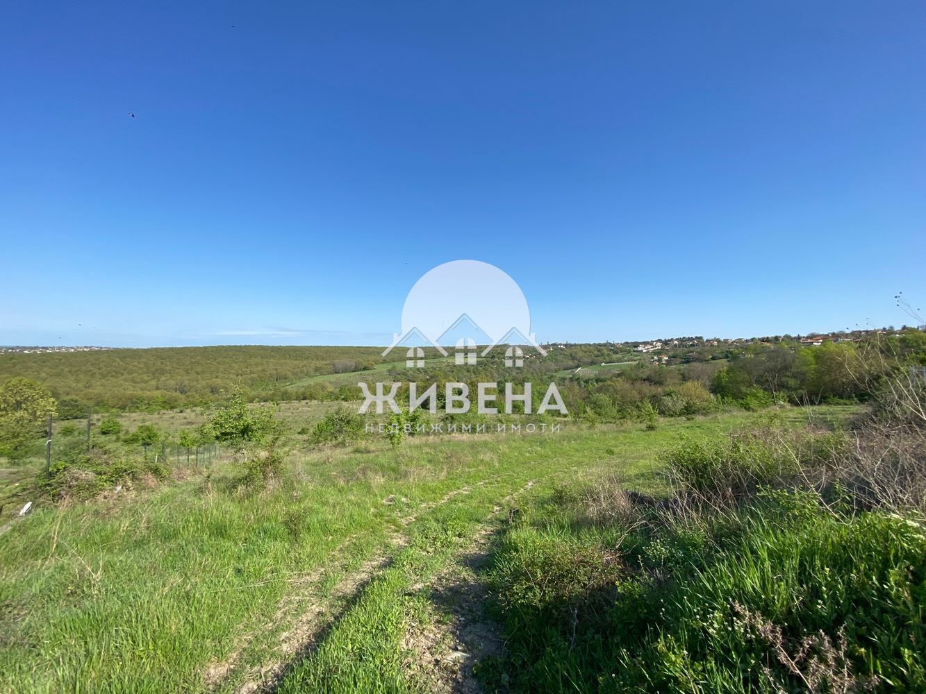 Парцел в с.Приселци, площ 3468 кв.м