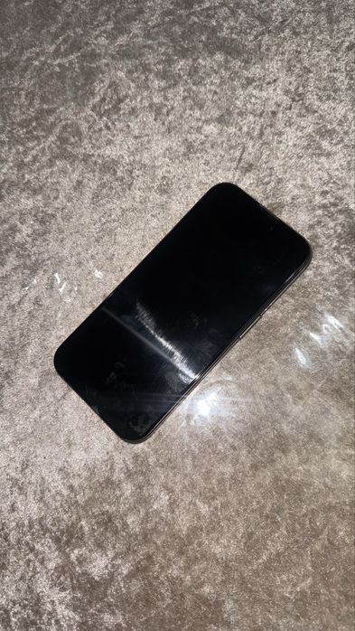 Продается iphone 15 pro состояние хорошее