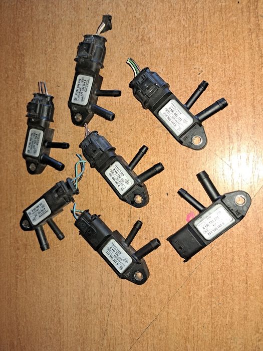 Senzor presiune gaze evacuare Dacia Renault Nissan Mercedes 1.5 1.6Dci
