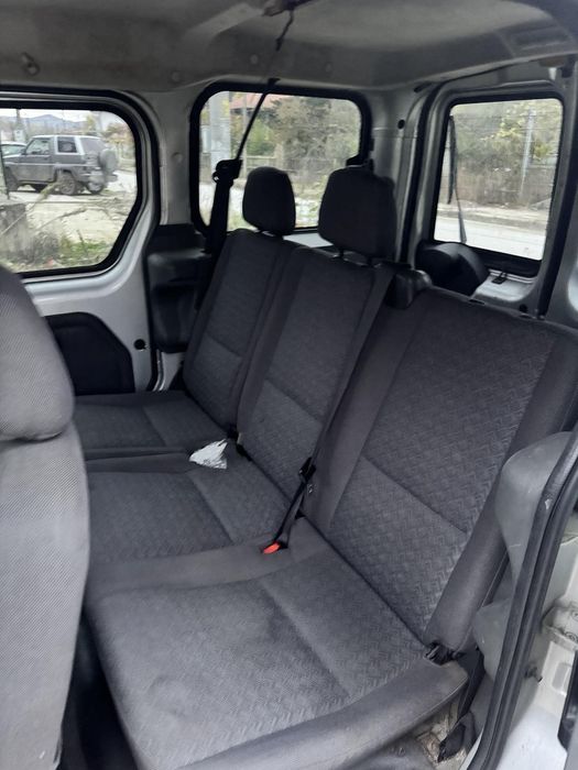 Ford Transit Connect 1.8 TDCi 90 к.с. – На части