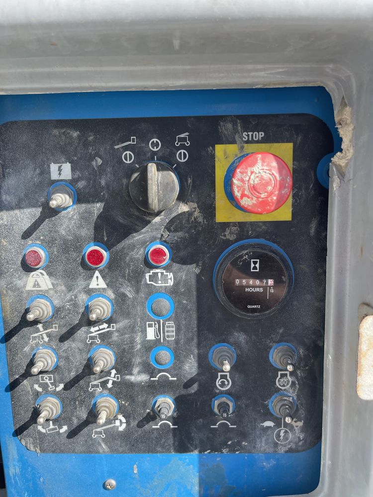 Nacela brat telescopic Genie brat 22m 700 lei