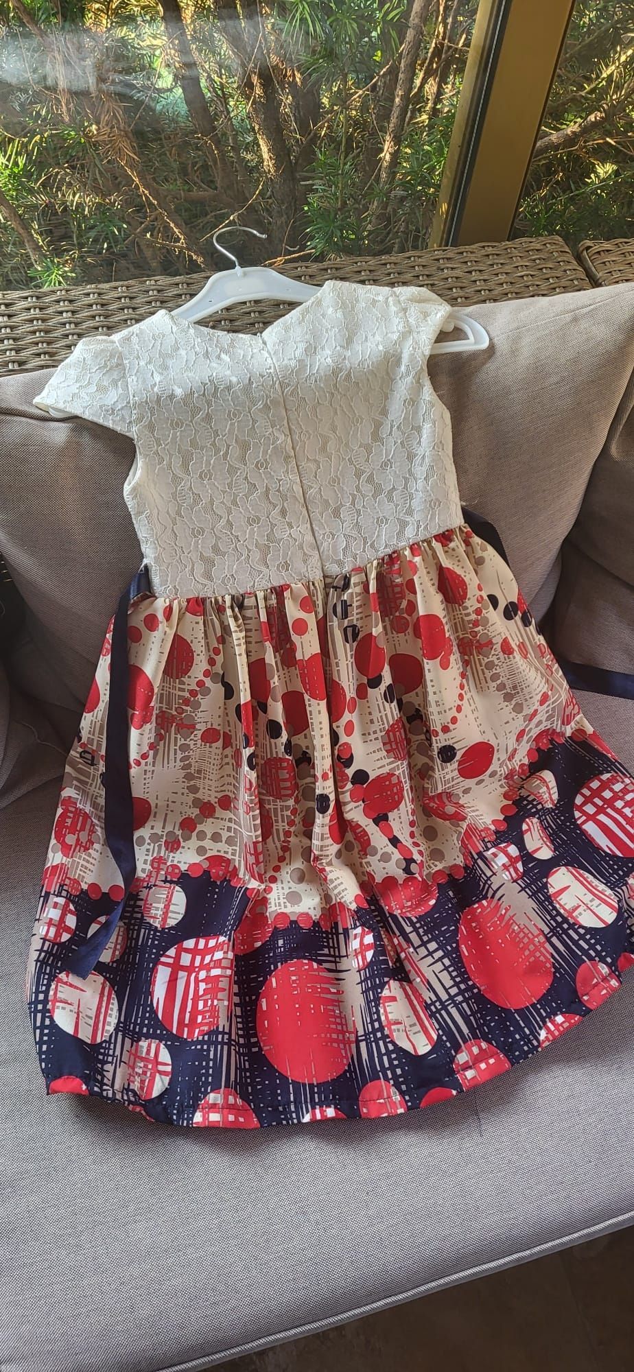 Vând rochie eleganta