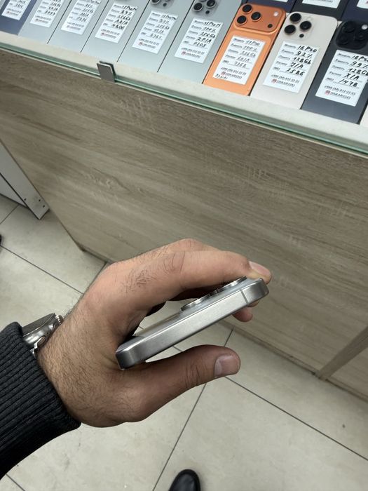 15 Pro Max LLa 256Gb