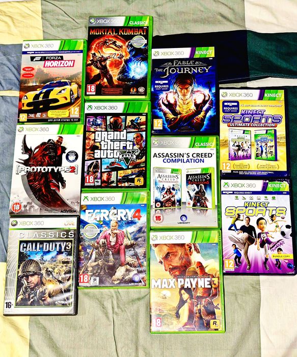 Xbox 360 model 1538 + Kinect model 1473 + 2 controllere + jocuri