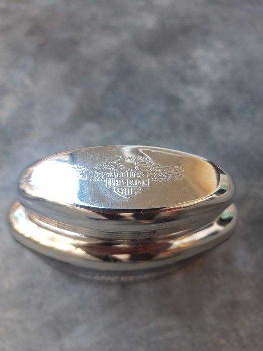 Женский Eau de Parfum. -- GUCCI. OUD. 75ml.e. 2.5FL.OZ. Orginal Новый.