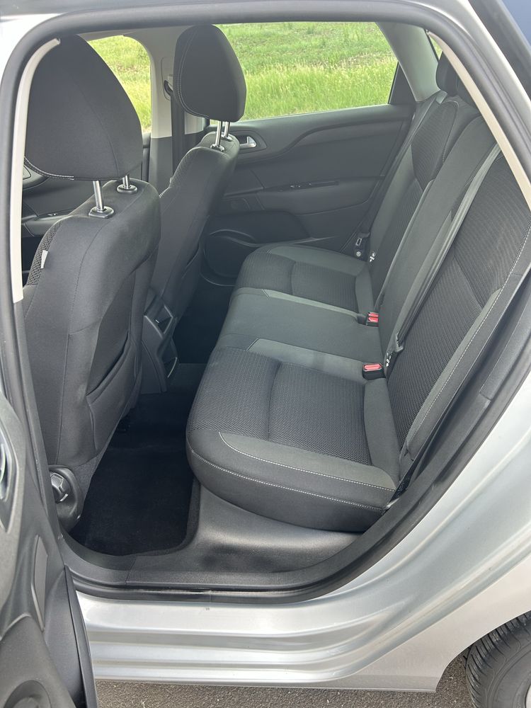 Citroen C4 1.6BueHDI/120hp. 2015