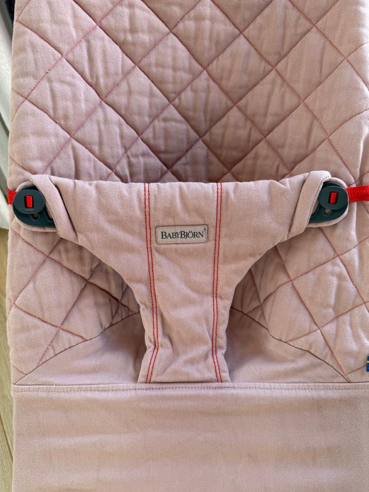 Balansoar pentru copii BabyBjorn Bliss dusty pink
