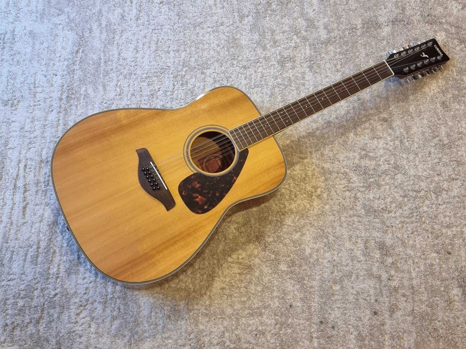 Chitara acustica Yamaha FG720S-12, 12 corzi, impecabila