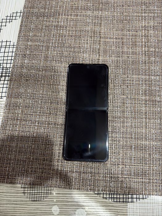 Samsung Z Flip 4
