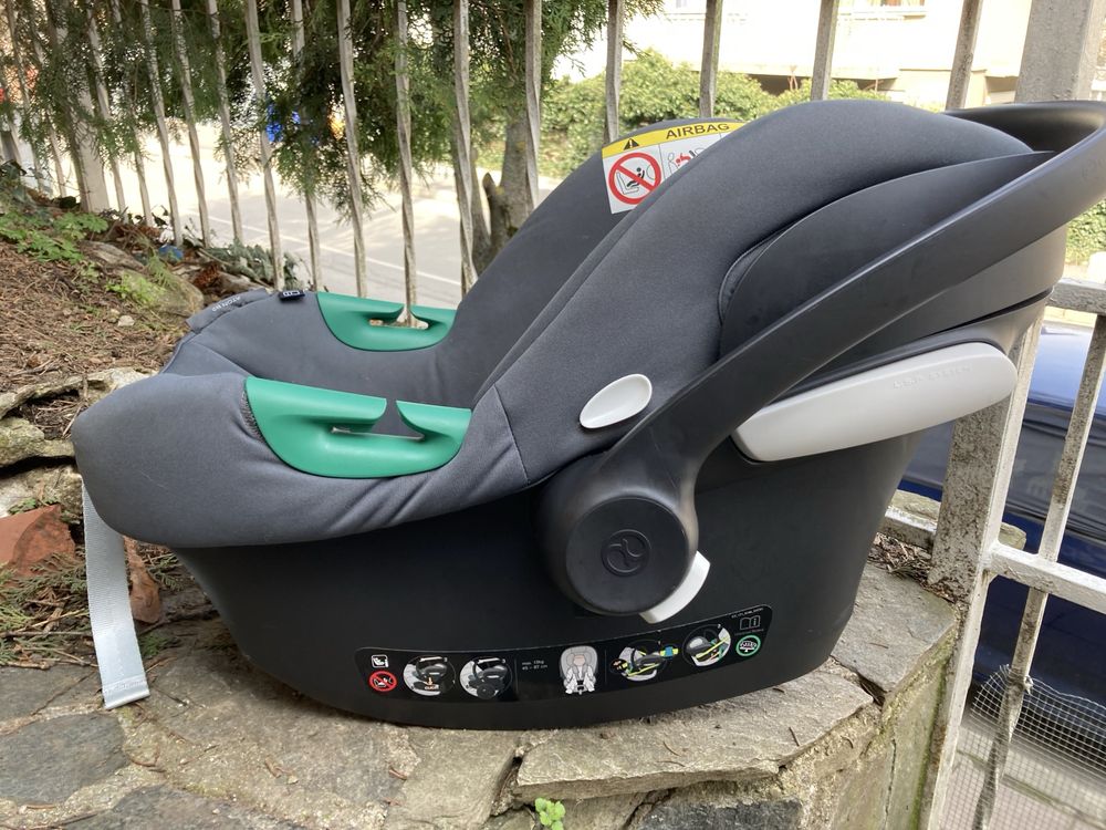 Cybex Aton B2 i-size Бебешко столче за кола