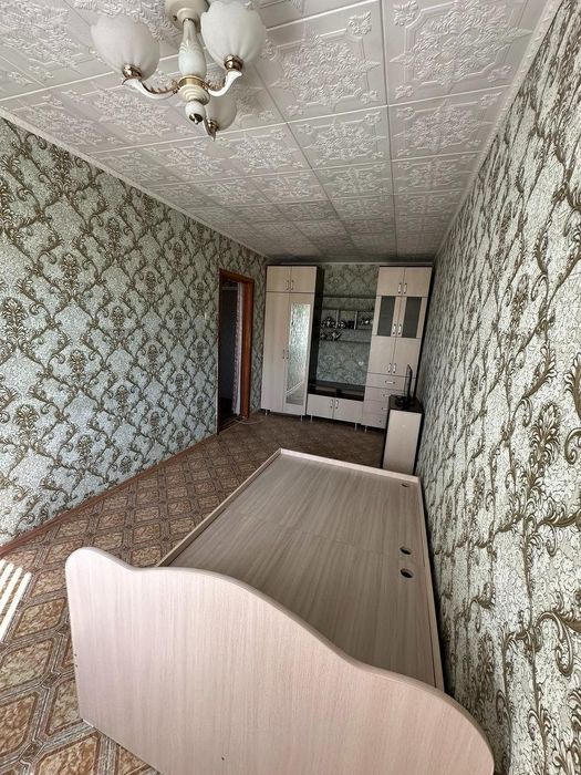 Срочно 1ком.кв.в 19мкр