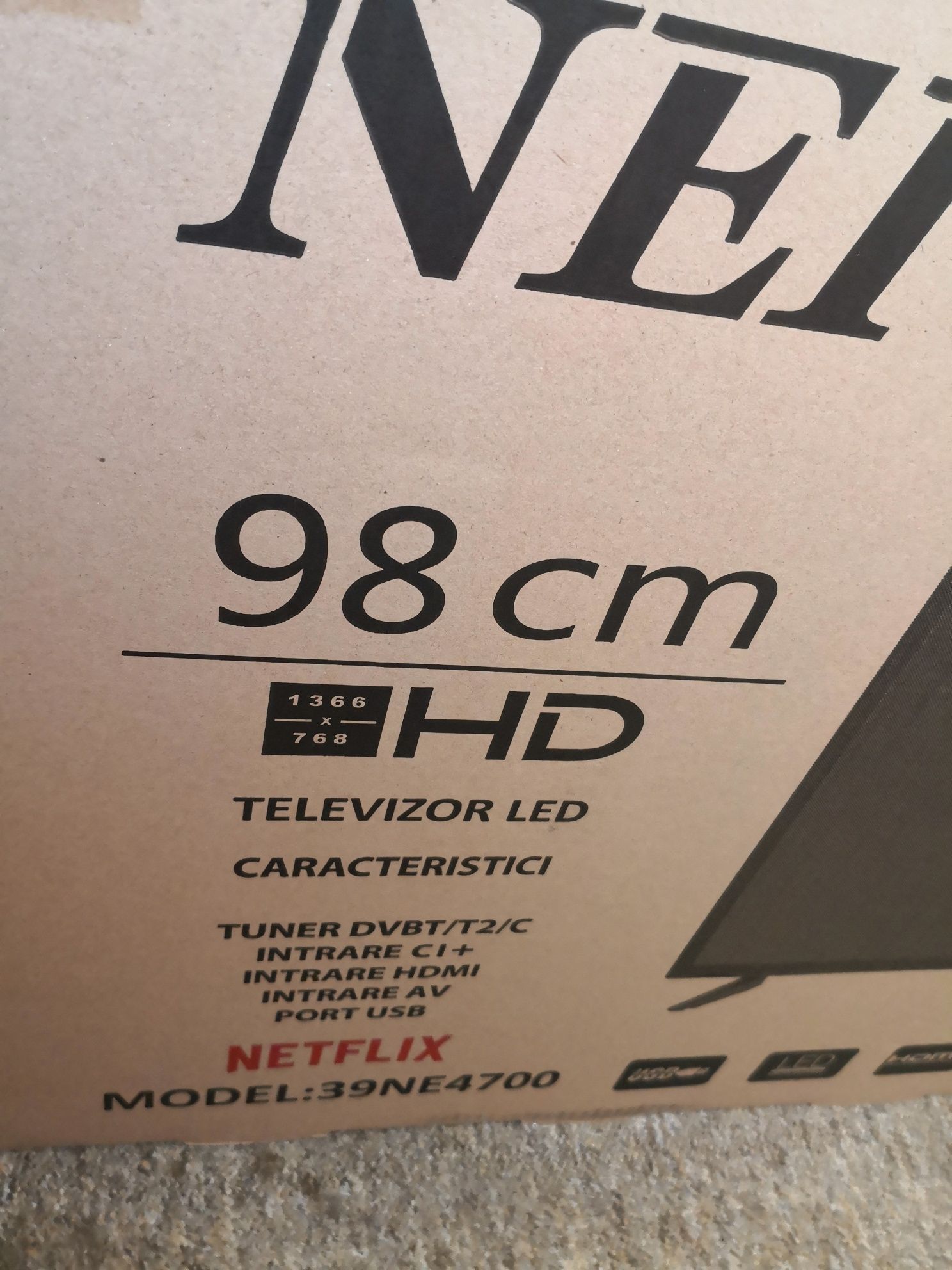 Vind smart-TV MARCA NEI, diagonală de 100  1000lei