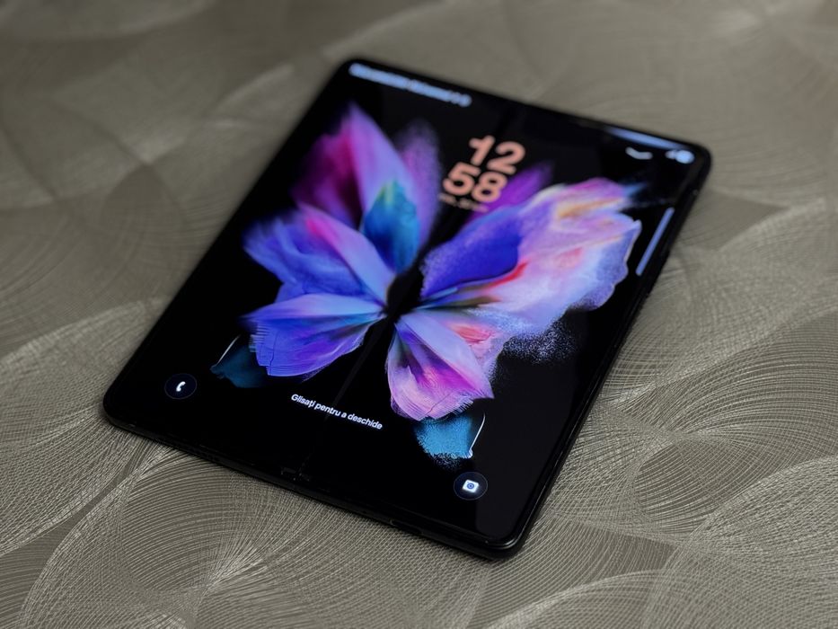 Samsung Galaxy Fold 3 12/512gb