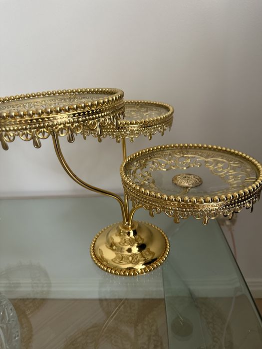 продам красивые менажницы