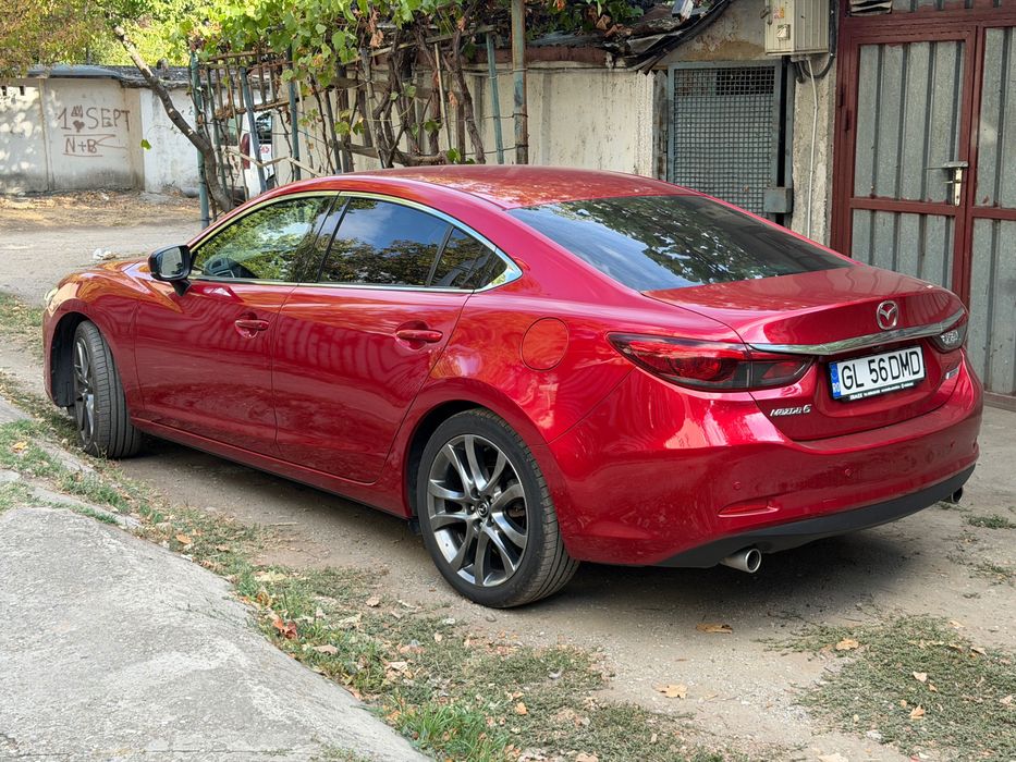 Mazda 6 Revolution Top