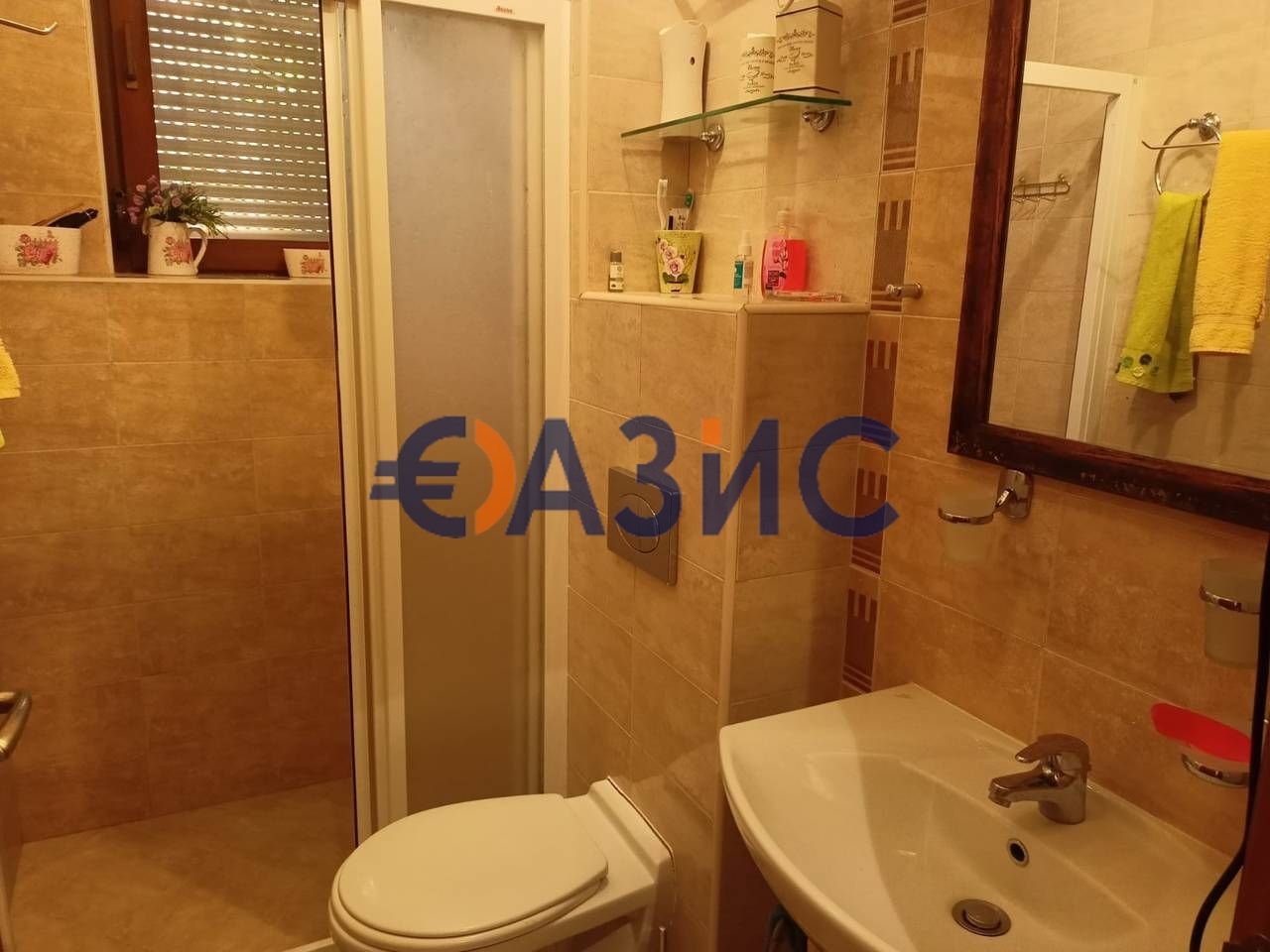 Апартамент с 2 спални в комплекс Санта Марина в Созопол, 94 кв. м. за